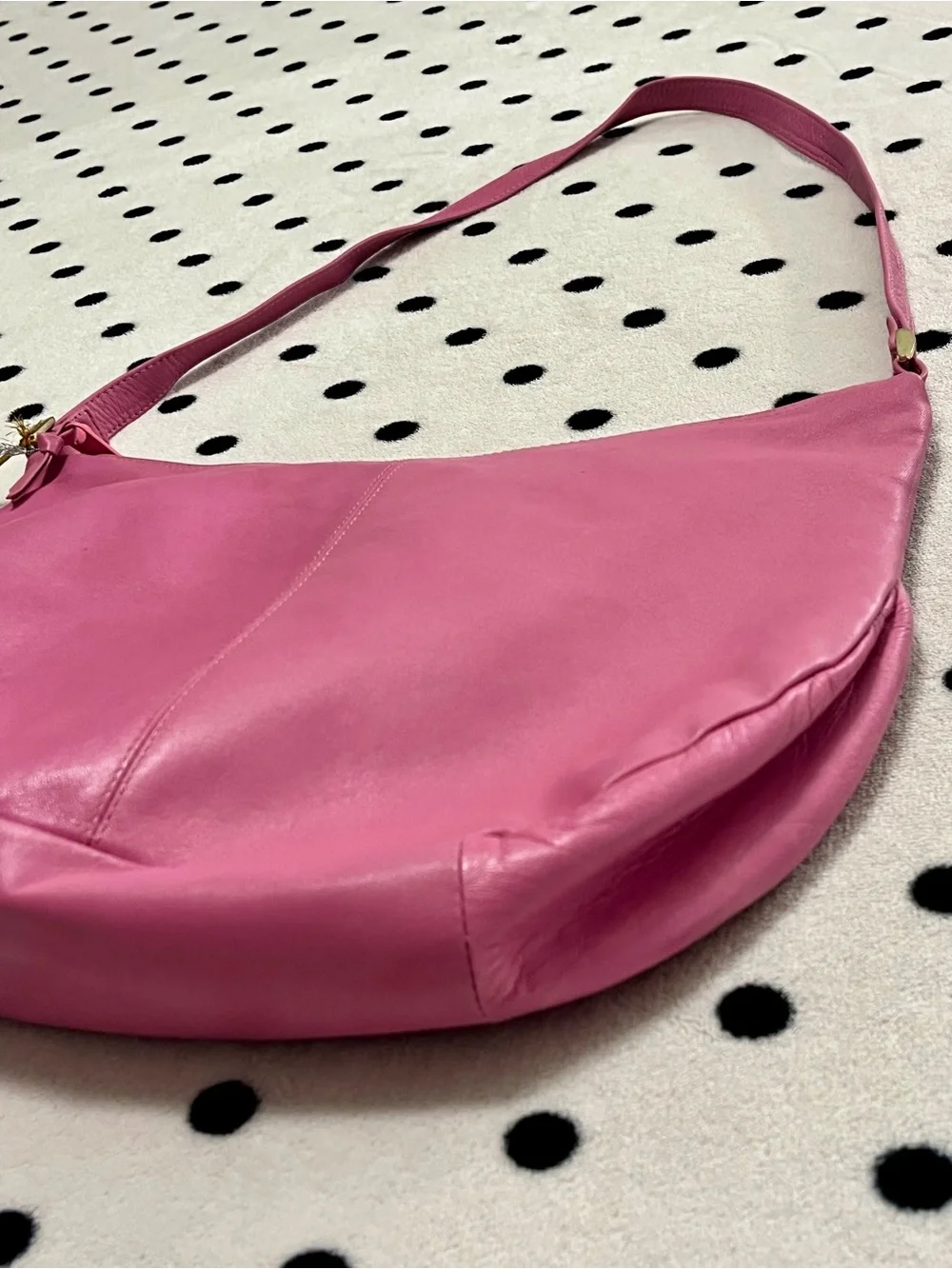 NWT Vintage Pioneer Handbags Pink Leather Crescent Hobo Shoulder Bag